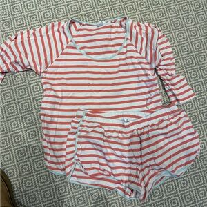 LAKE Pajamas Coral 3/4 Sleeve and Shorts Set